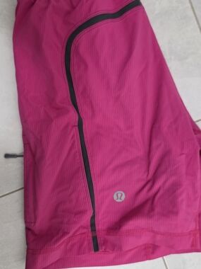 Lululemon Pink Athletic Skirt with Reflective Logo